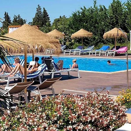 Aldeia Azul Resort