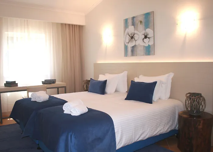 אתר נופש Aldeia Azul 4*