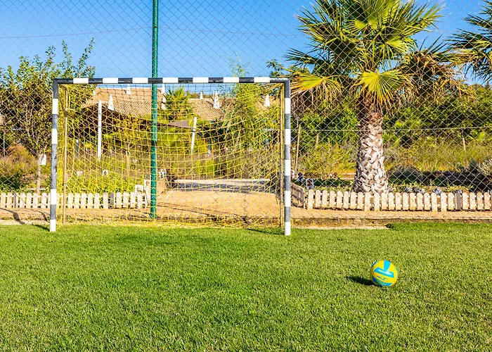 Aldeia Azul 4*