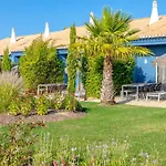 Aldeia Azul 4*