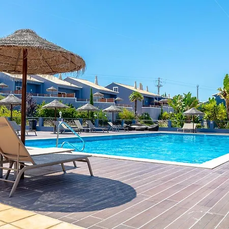 Aldeia Azul Feriested 4*