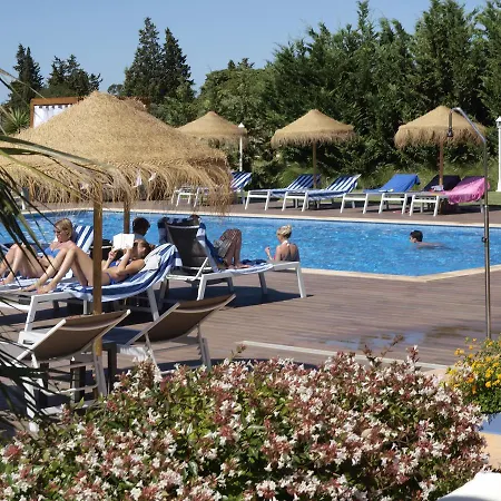 Aldeia Azul Feriested 4*
